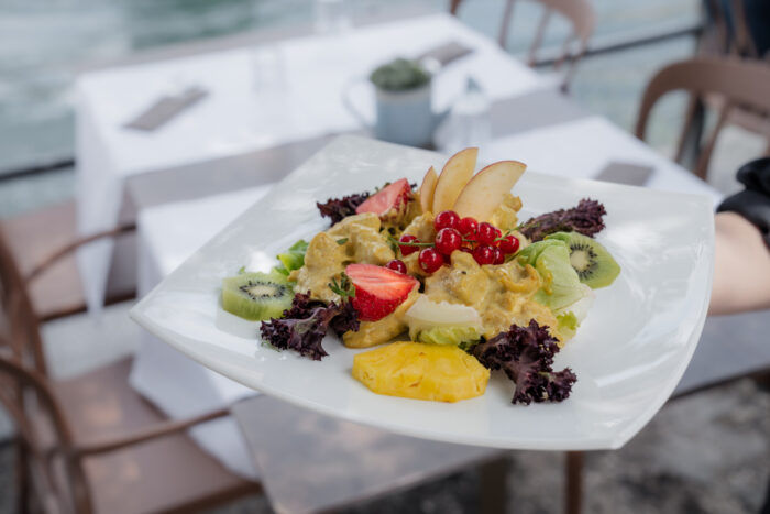 Taube 250611 Poulet Curry Salat 1