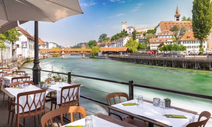 Terrasse wirtshaus taube luzern tavolago ag 01